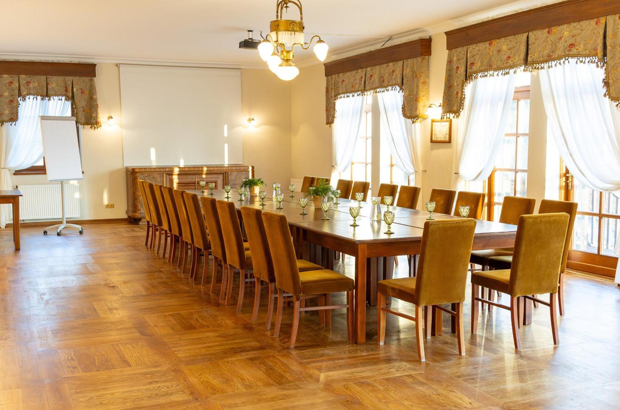 Hotel Folwark Walencja à Kazimierz Dolny Extérieur photo