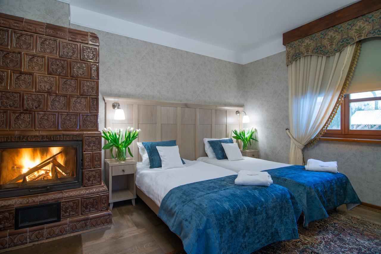 Hotel Folwark Walencja à Kazimierz Dolny Extérieur photo