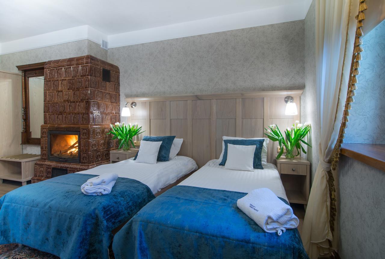 Hotel Folwark Walencja à Kazimierz Dolny Extérieur photo